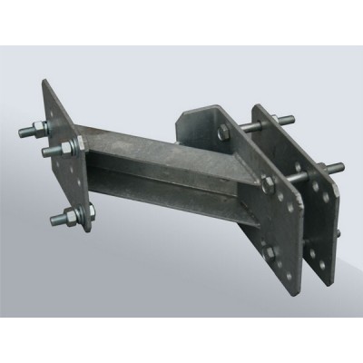 Кронштейн крепления запасного колеса. Кронштейн крепления запасного колеса.