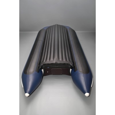 Надувная 4-ёх местная ПВХ лодка Солар Максима 380 килевая с транцем Надувная 4-ёх местная ПВХ лодка Солар Максима 380 килевая с транцем