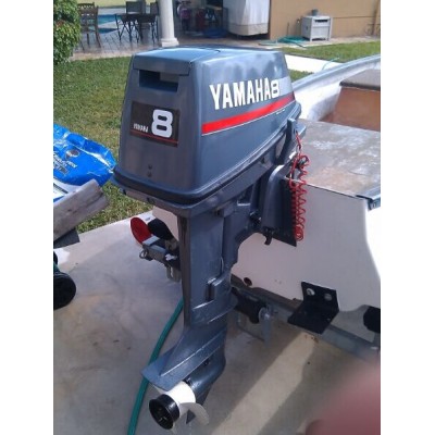 Подвесной 2-х тактный бензиновый лодочный мотор YAMAHA 8CMHS Подвесной 2-х тактный бензиновый лодочный мотор YAMAHA 8CMHS