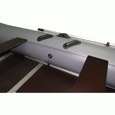 Надувная 7-ми местная ПВХ лодка PROFMARINE PM 450 CL Надувная 7-ми местная ПВХ лодка PROFMARINE PM 450 CL