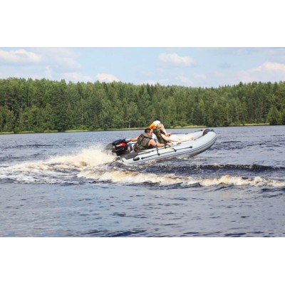 Надувная 4-ёх местная ПВХ лодка Адмирал 340 Sport Lite Надувная 4-ёх местная ПВХ лодка Адмирал 340 Sport Lite