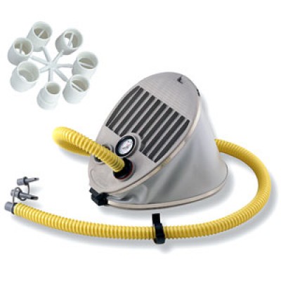 Насос Bravo для лодок ПВХ 5 литров c манометром Насос Bravo для лодок ПВХ 5 литров c манометром