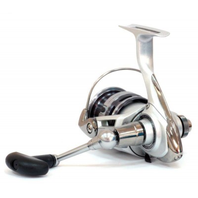 Безынерционная катушка Daiwa Laguna E 3000A Безынерционная катушка Daiwa Laguna E 3000A