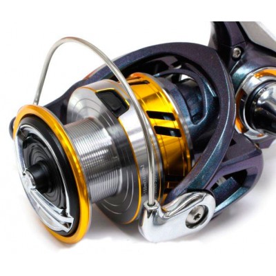Безынерционная катушка Daiwa Regal LT 3000D-C Безынерционная катушка Daiwa Regal LT 3000D-C