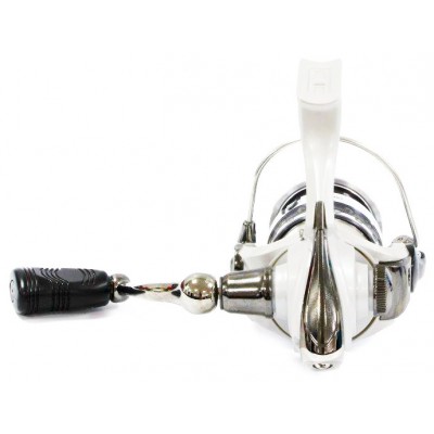 Безынерционная катушка Daiwa Laguna E 2000B Безынерционная катушка Daiwa Laguna E 2000B