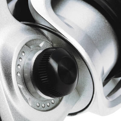 Безынерционная катушка Daiwa Sweepfire E 2500C Безынерционная катушка Daiwa Sweepfire E 2500C