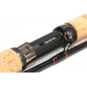 Спиннинг Daiwa Sweepfire SW-BD 902 MLFS, углеволокно, штекерный, 2.70 м, тест: 10-30 г, 210 г