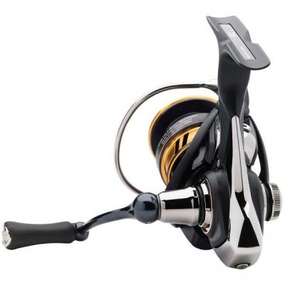 Безынерционная катушка Daiwa Legalis LT 2500-XH Безынерционная катушка Daiwa Legalis LT 2500-XH