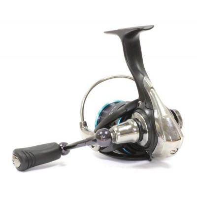 Безынерционная катушка Daiwa Revros E 1500A Безынерционная катушка Daiwa Revros E 1500A