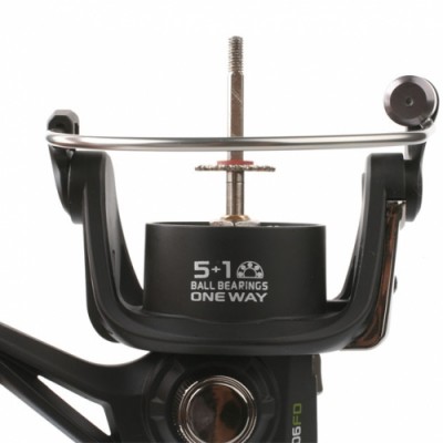 Безынерционная катушка Mikado La Vida 4006 FD Безынерционная катушка Mikado La Vida 4006 FD