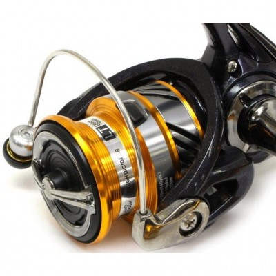 Безынерционная катушка Daiwa Revros LT 2500 Безынерционная катушка Daiwa Revros LT 2500