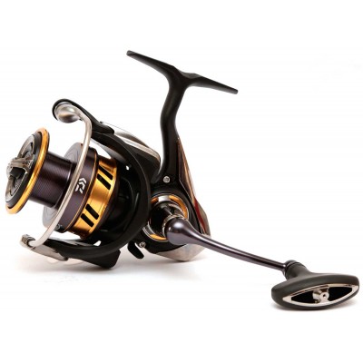 Безынерционная катушка Daiwa Legalis LT 3000-CXH Безынерционная катушка Daiwa Legalis LT 3000-CXH