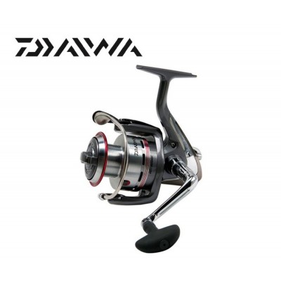 Безынерционная катушка Daiwa MegaForce 3500 X Безынерционная катушка Daiwa MegaForce 3500 X