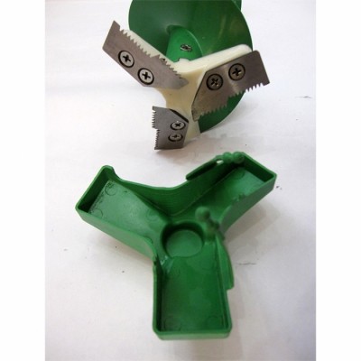 Ледобур металлопластиковый двуручный трехножевой D-125 "Ермаков" Ледобур металлопластиковый двуручный трехножевой D-125 "Ермаков"